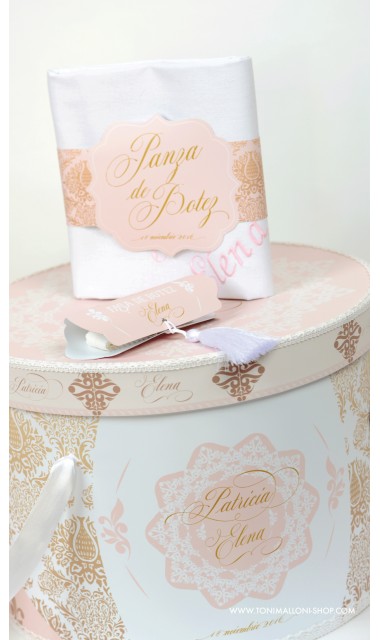 Trusou de botez clasic si elegant in nuante de alb, roz si auriu, Lacy 15